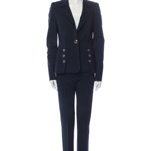 •   Escada Two-Piece  Navy Blue Pantsuit size 6